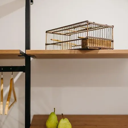 Ni Na Na Na アパート