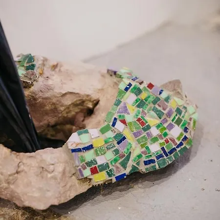 Ni Na Na Na Apartament *